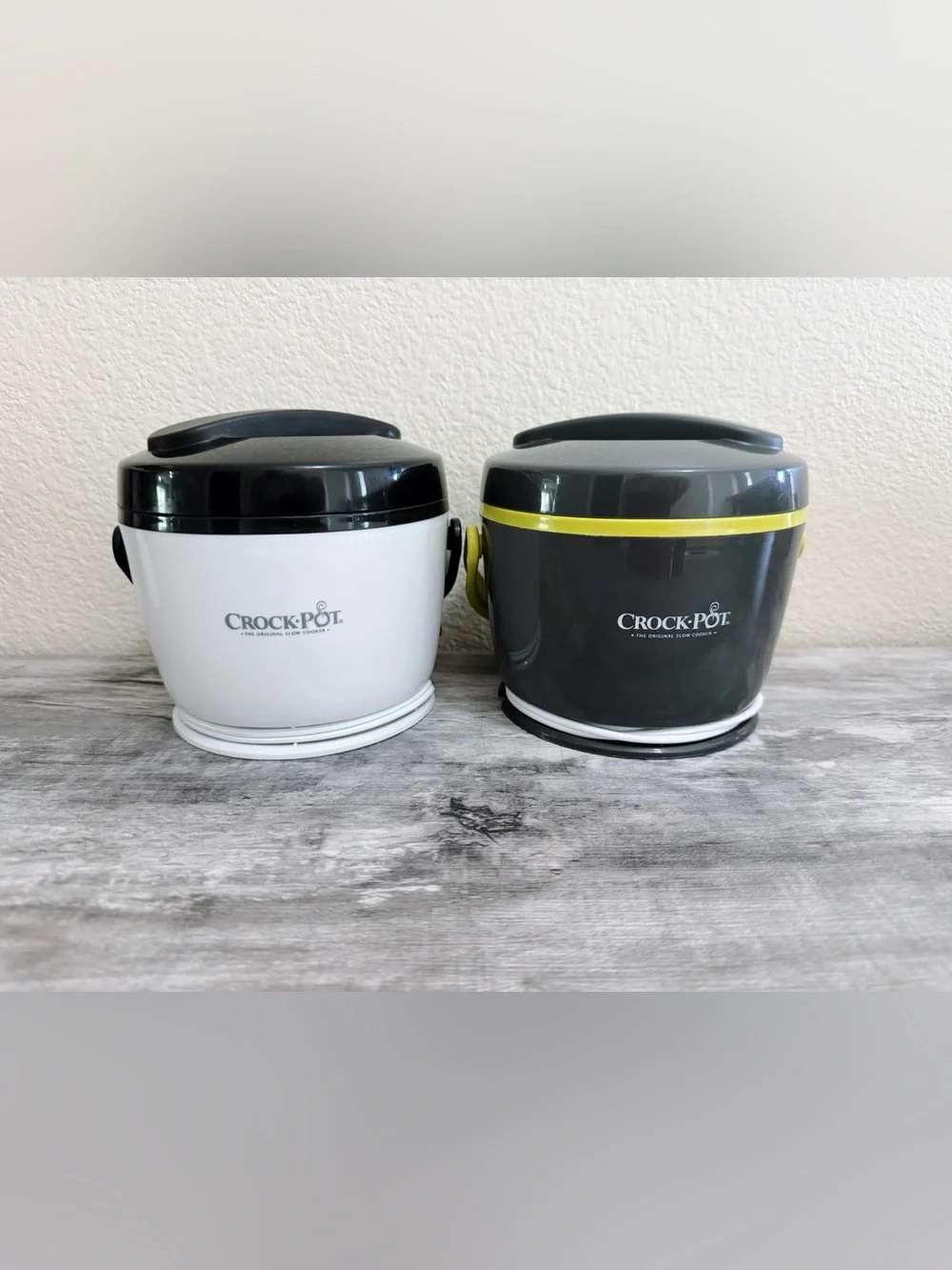 Set of Two Crockpot Portable Electric Lunch Warmers – White and Dark Gray